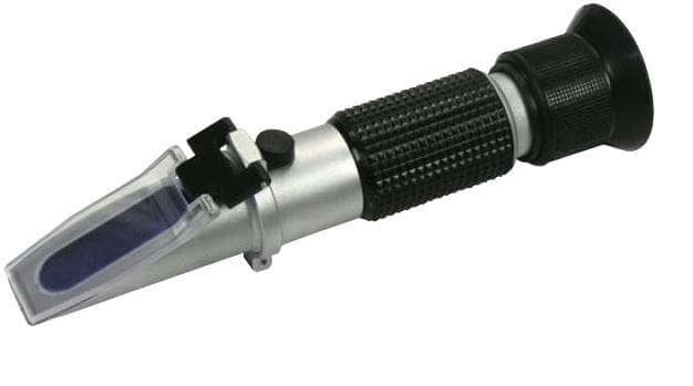 Optinen pakkasneste- / akkuhappo- / AdBluemittari – WellMade