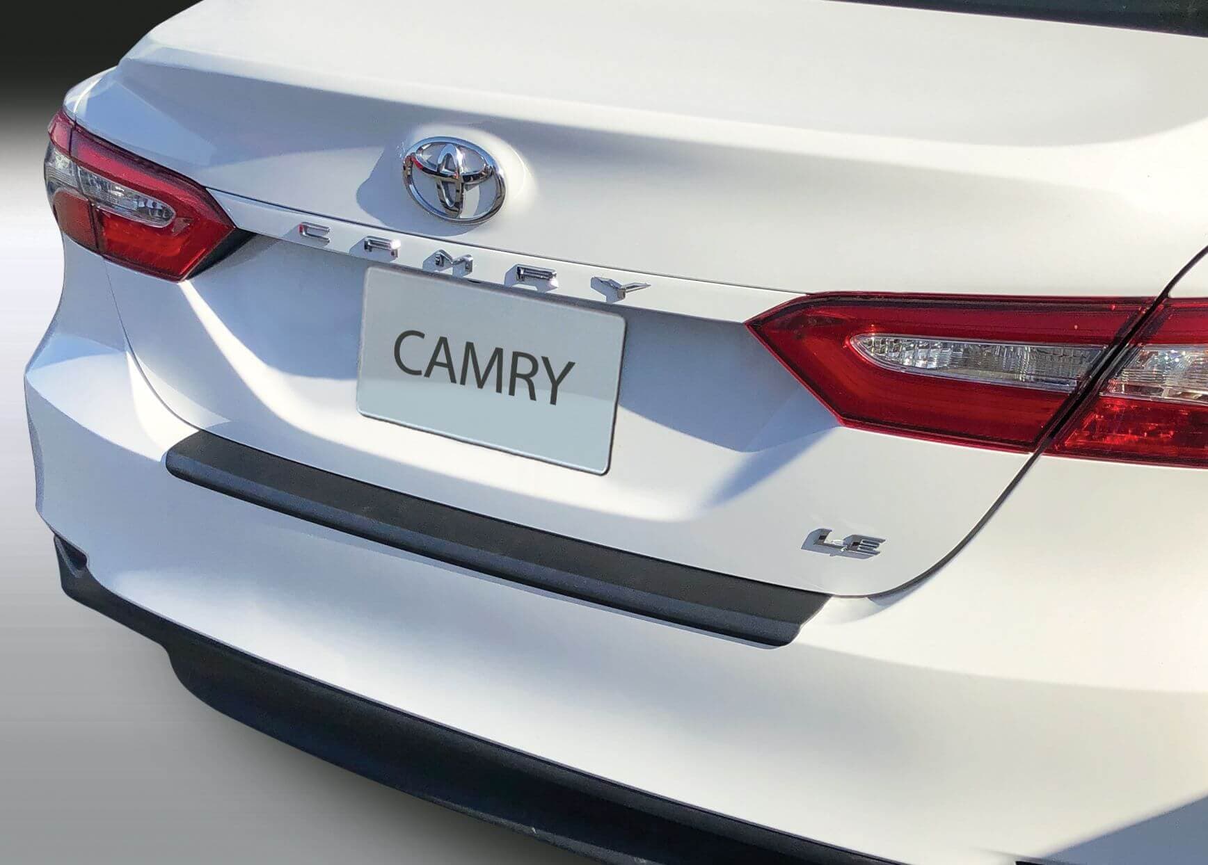 Takapuskurin suoja Toyota Camry (2019➟) – RGM