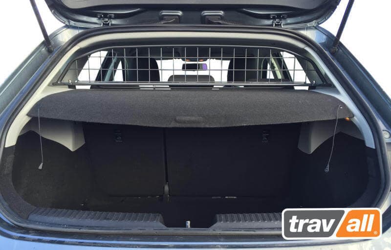 Koiraverkko autoon - Seat Leon hatchback (2012-2020), Travall – Travall
