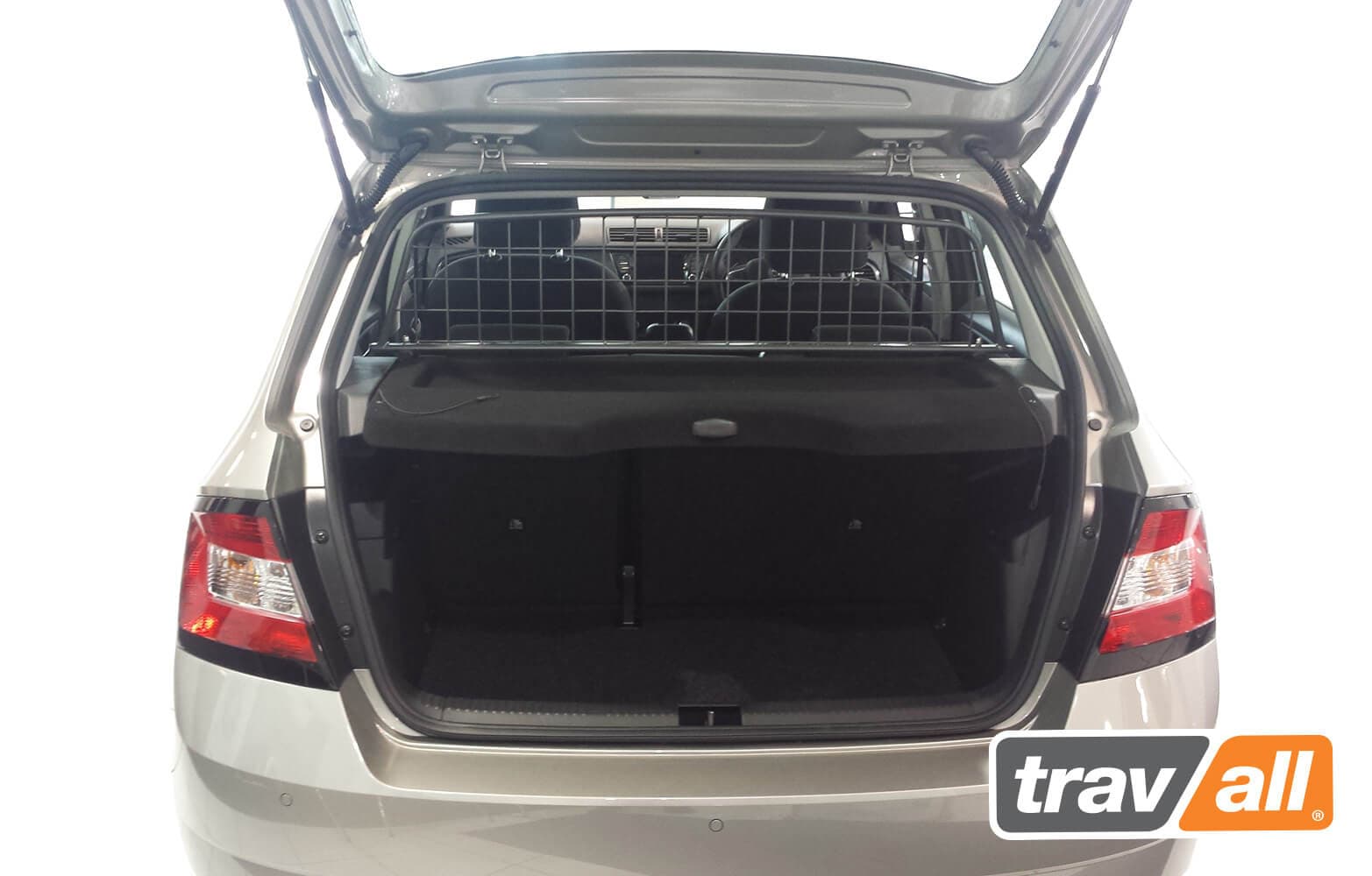 Koiraverkko autoon - Skoda Fabia hatchback (2014-2021), Travall – Travall