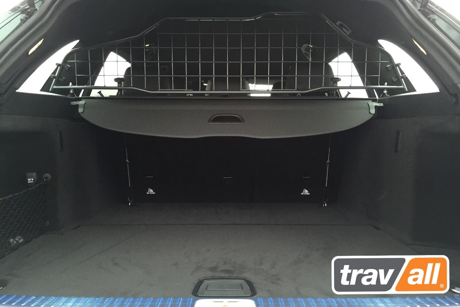 Koiraverkko autoon - Mercedes-Benz C-sarja farmari (2014-2021), Travall – Travall