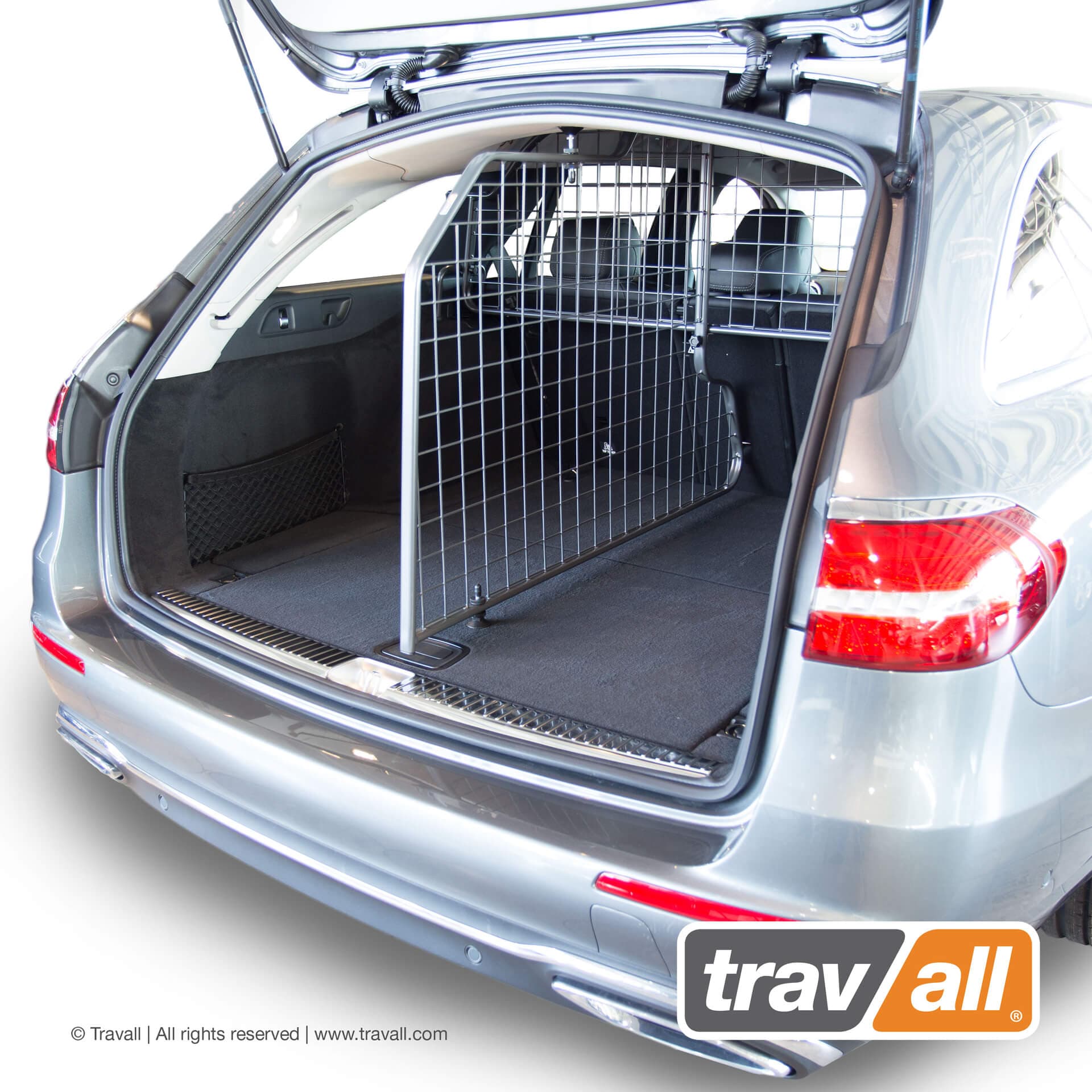 Tilanjakaja - Mercedes-Benz E-sarja (2016➟) farmari, Travall – Travall
