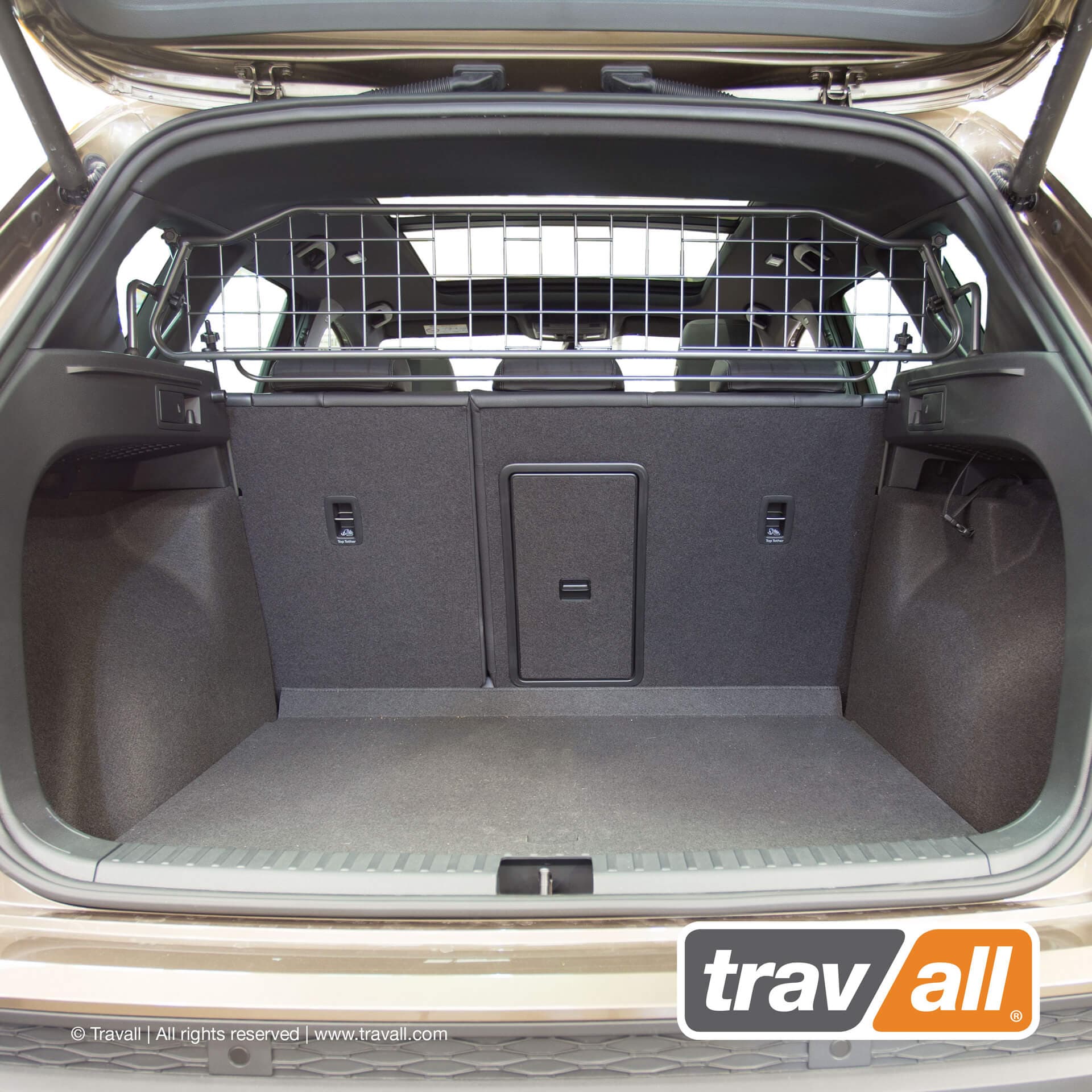 Koiraverkko autoon - Seat Ateca (2016➟) kattoluukulla, Travall – Travall