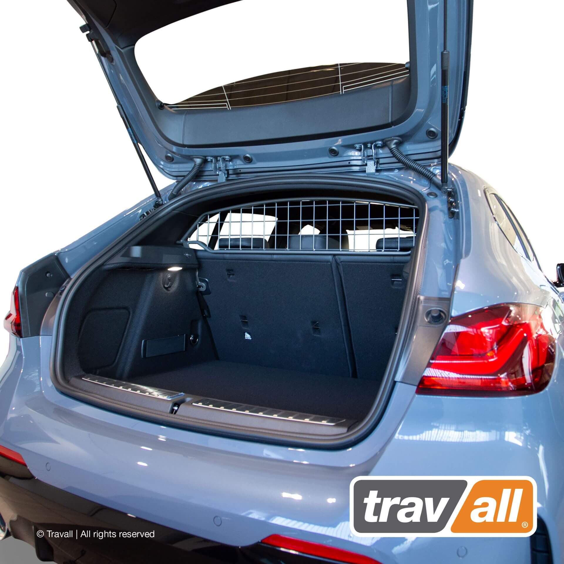 Koiraverkko autoon - BMW 1-sarja (2019➟) hatchback, Travall – Travall