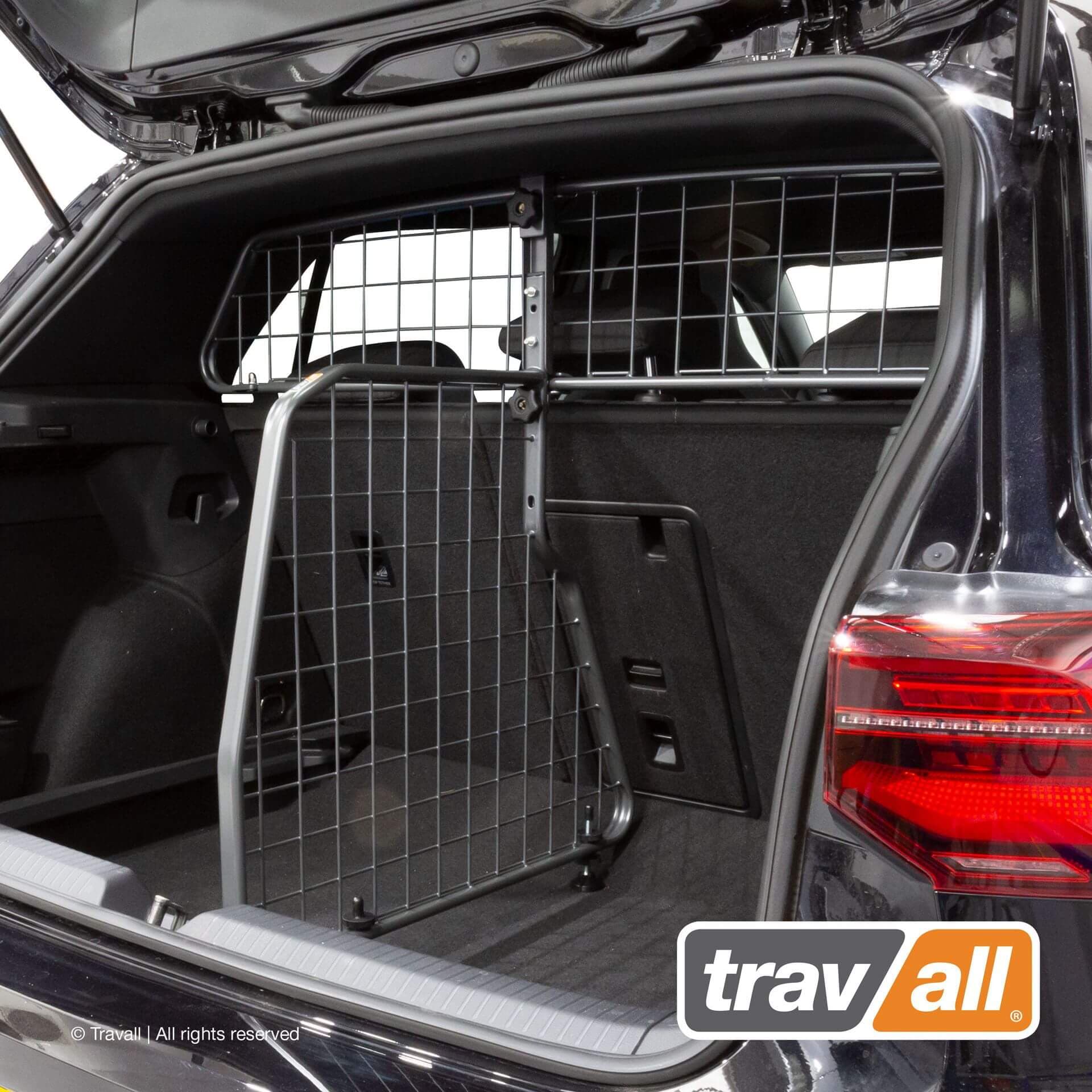 Tilanjakaja autoon - Volkswagen Golf hatchback (2019➟), Travall – Travall