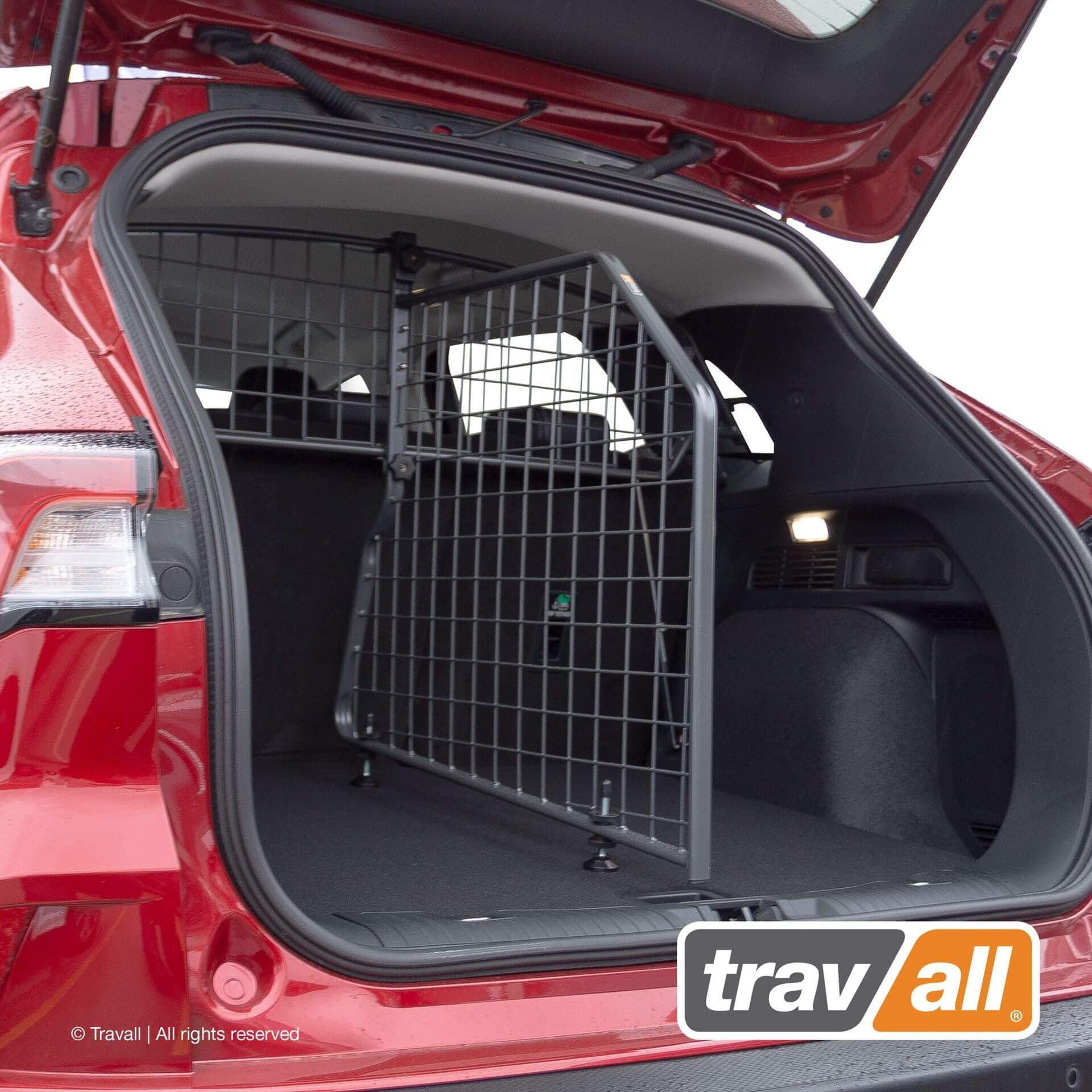 Tilanjakaja autoon - Ford Kuga ja Escape (2019), Travall – Travall