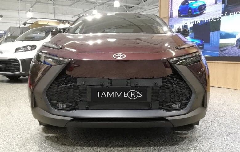 Maskisuoja Toyota C-HR (2024➟), Tammer-Suoja – Tammers