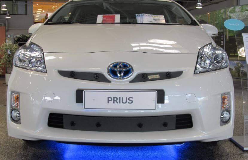 Maskisuoja Toyota Prius (2009-2012), Tammer-Suoja – Tammers