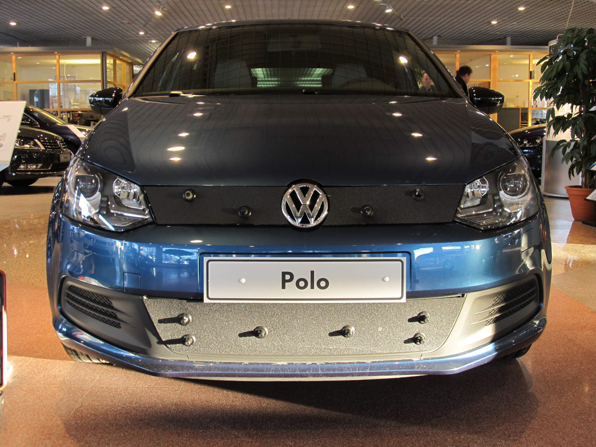 Maskisuoja Volkswagen Polo BlueGT (2013➟), Tammer-Suoja – Tammers