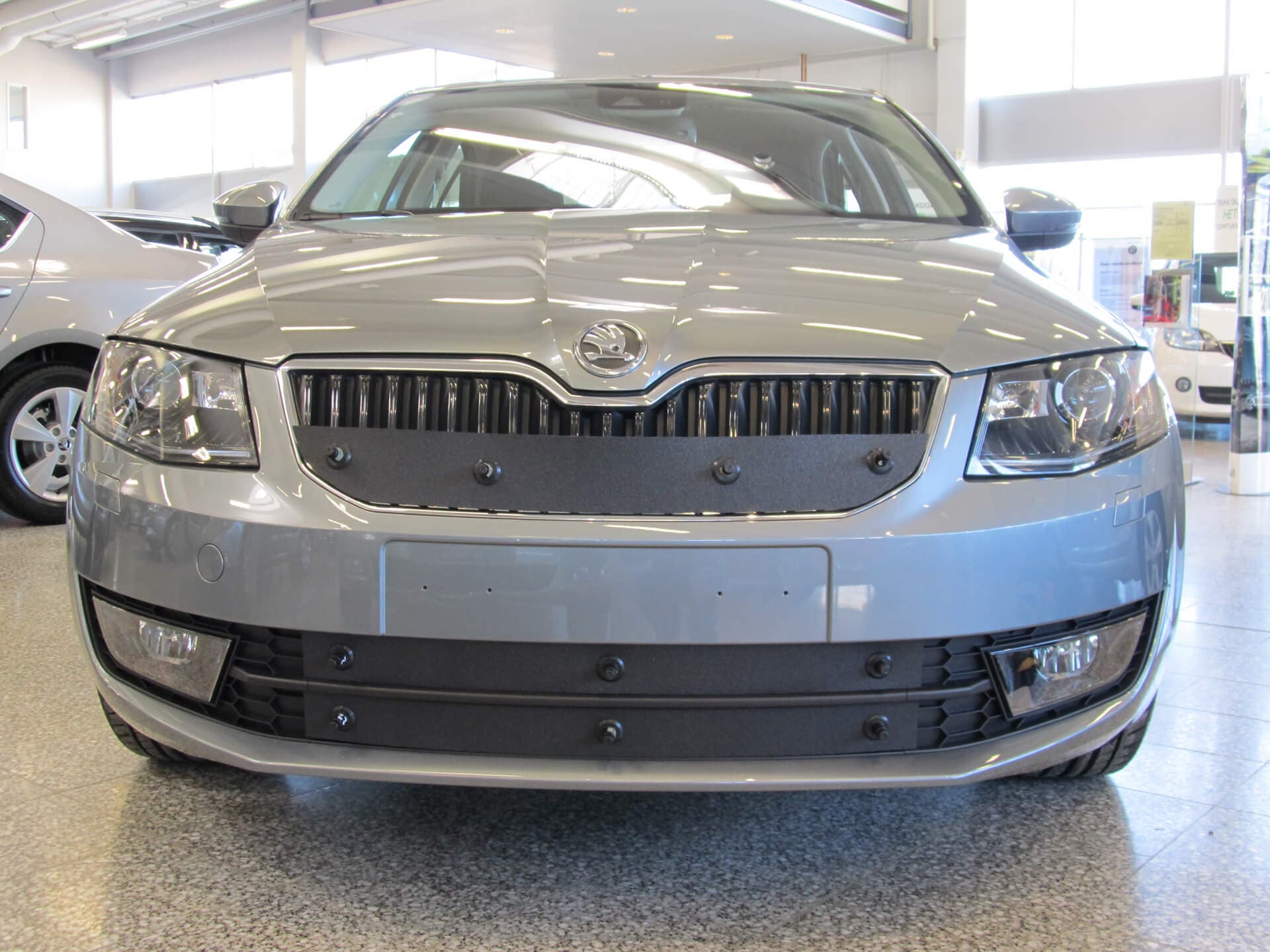 Maskisuoja Skoda Octavia (2013-2016), Tammer-Suoja – Tammers