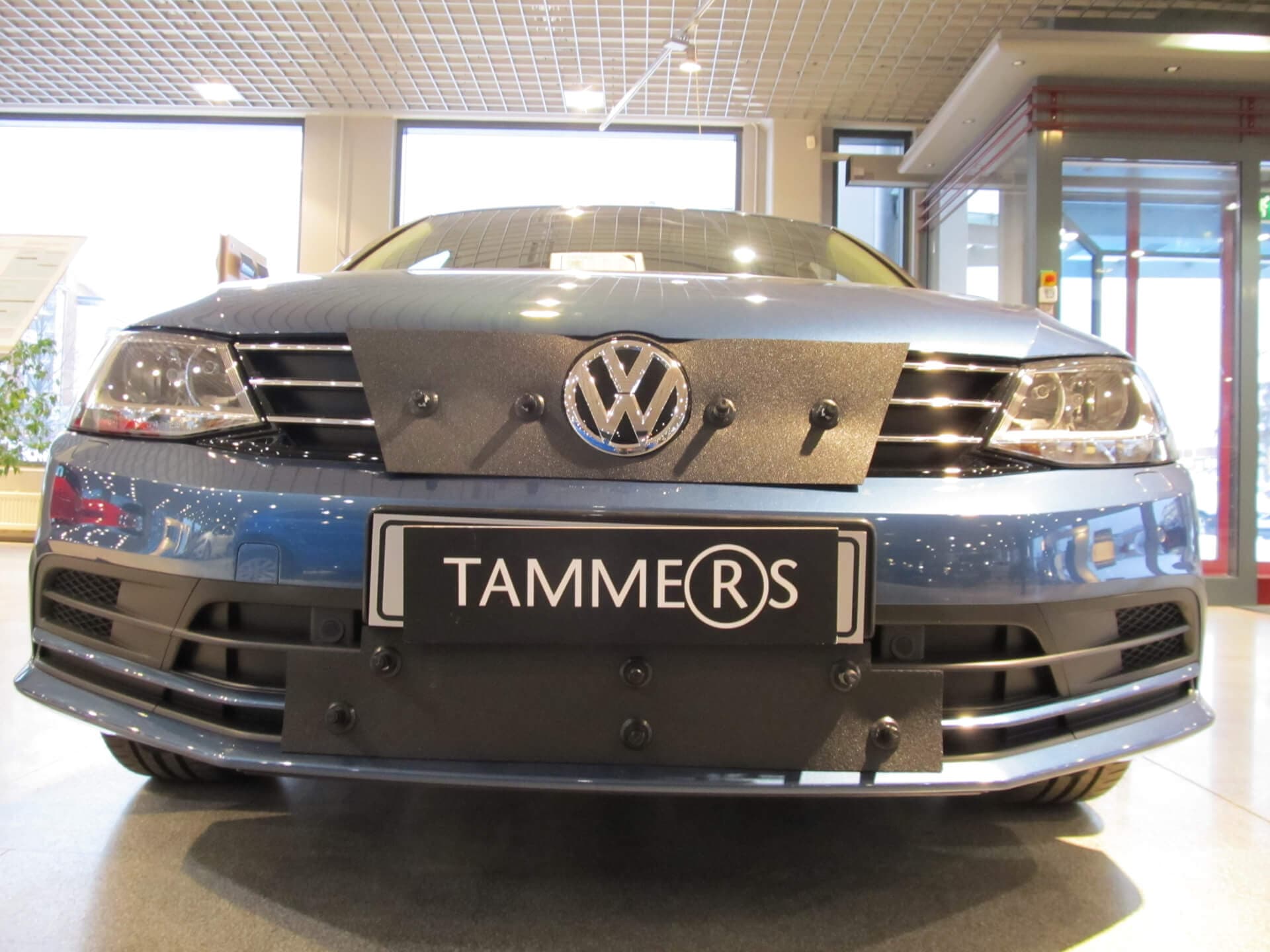 Maskisuoja Volkswagen Jetta (2015➟), Tammer-Suoja – Tammers