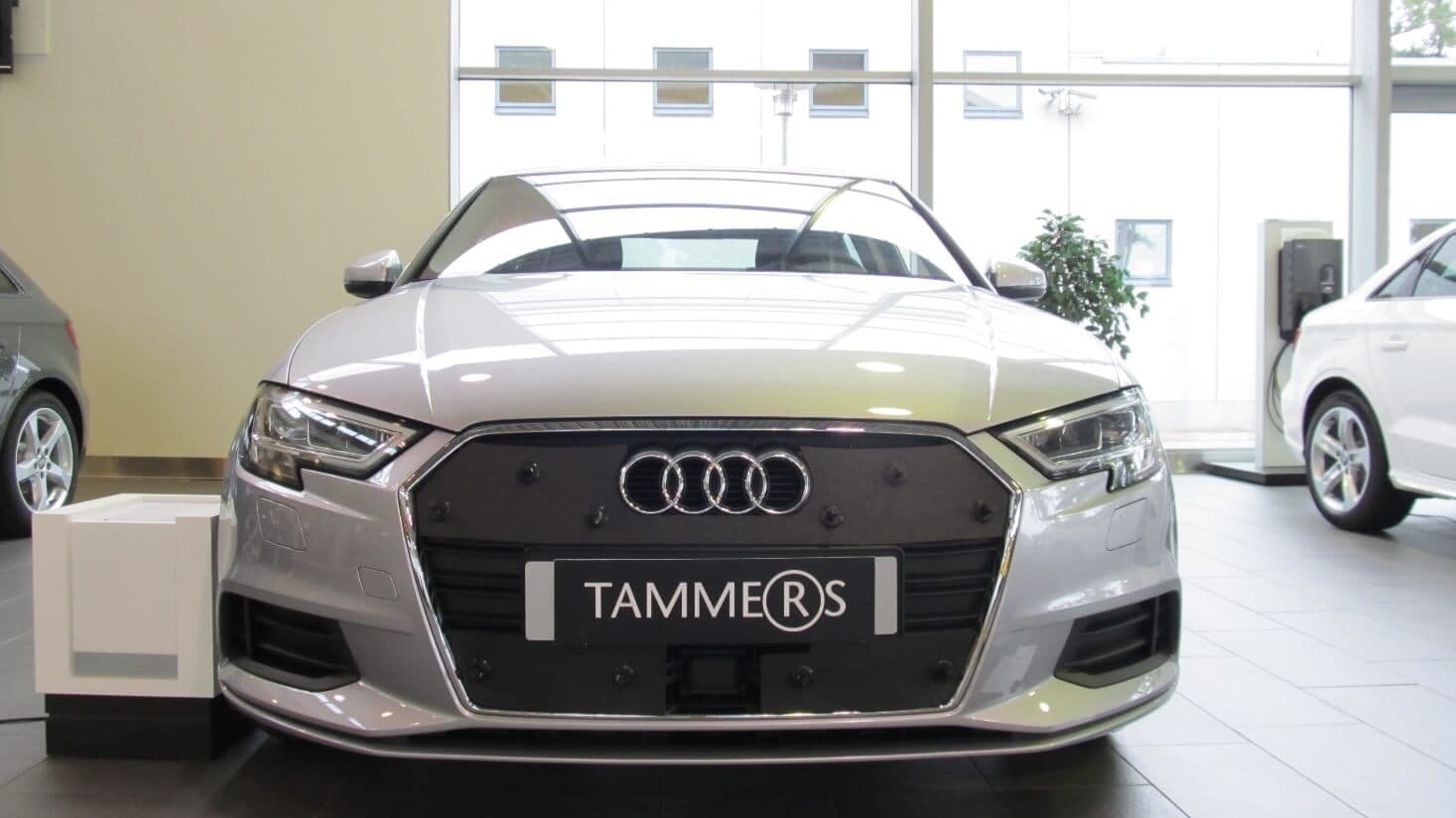 Maskisuoja Audi A3 Sedan/Sportback (2016-2020), Tammer-Suoja – Tammers