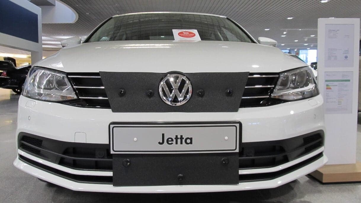 Maskisuoja Volkswagen Jetta (2016➟), Tammer-Suoja – Tammers