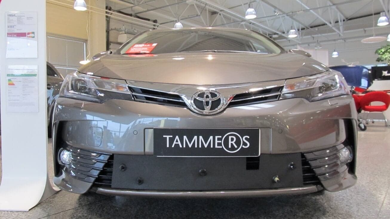 Maskisuoja Toyota Corolla (9/2016-2018), Tammer-Suoja – Tammers