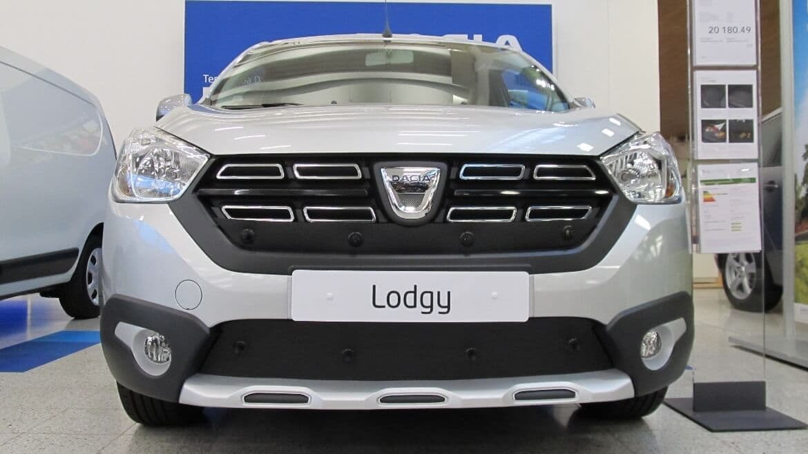 Maskisuoja Dacia Lodgy (2018➟), Tammer-Suoja – Tammers