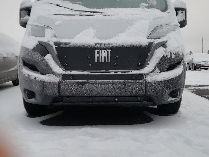 Maskisuoja Fiat Ducato (2022-2023), Tammer-Suoja – Tammers