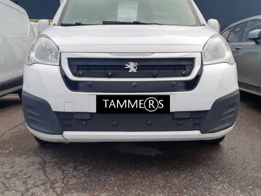 Maskisuoja Peugeot Partner (2016-2018), Tammer-Suoja – Tammers