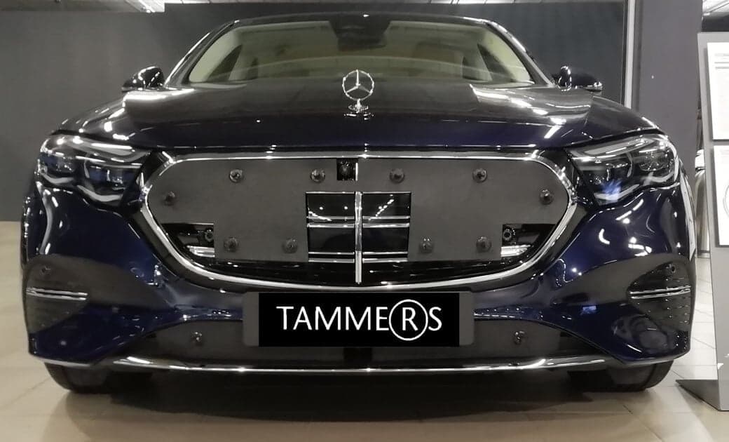 Maskisuoja Mercedes-Benz E-sarja 300 Exclusive (2023➟), Tammer-Suoja – Tammers
