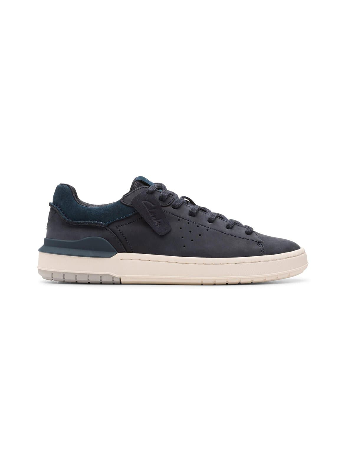 Courtlite2 run -nahkasneakerit – Clarks