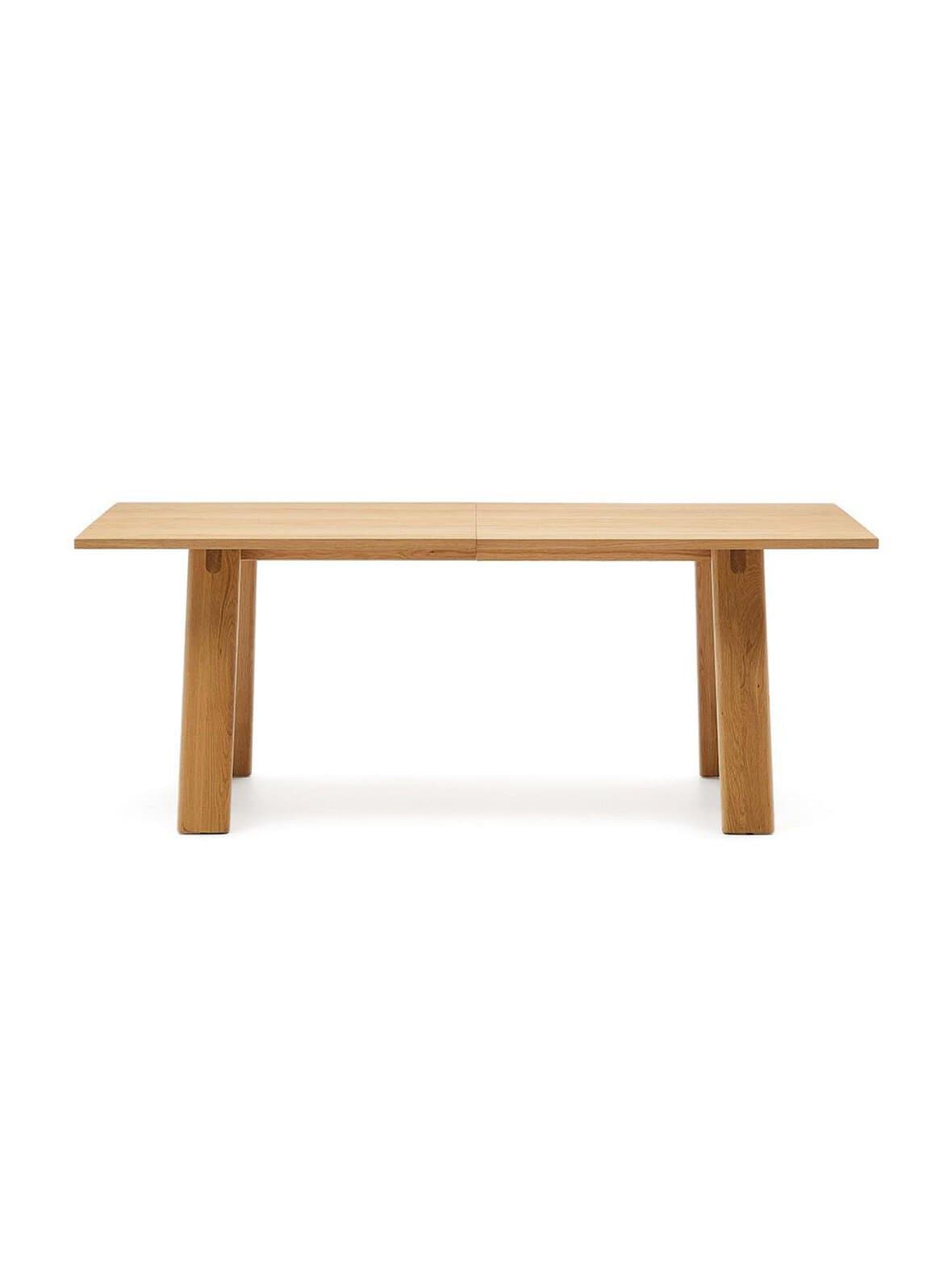 Arlen- jatkettava ruokapöytä tammi 95 x 200/250 cm – Kave Home