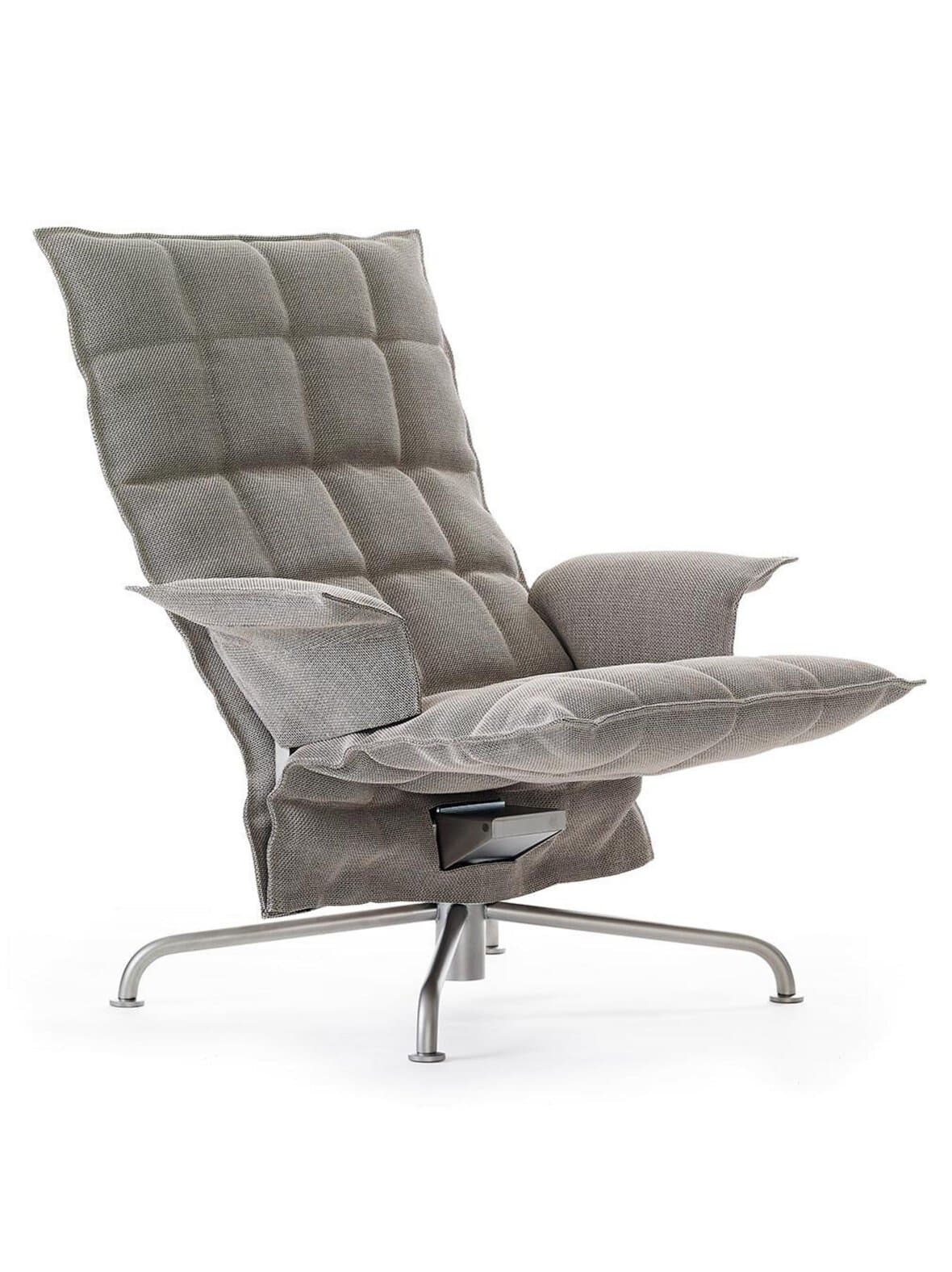 K-tuoli käsinojilla sand-kangas kitti-musta l 88 cm – Woodnotes