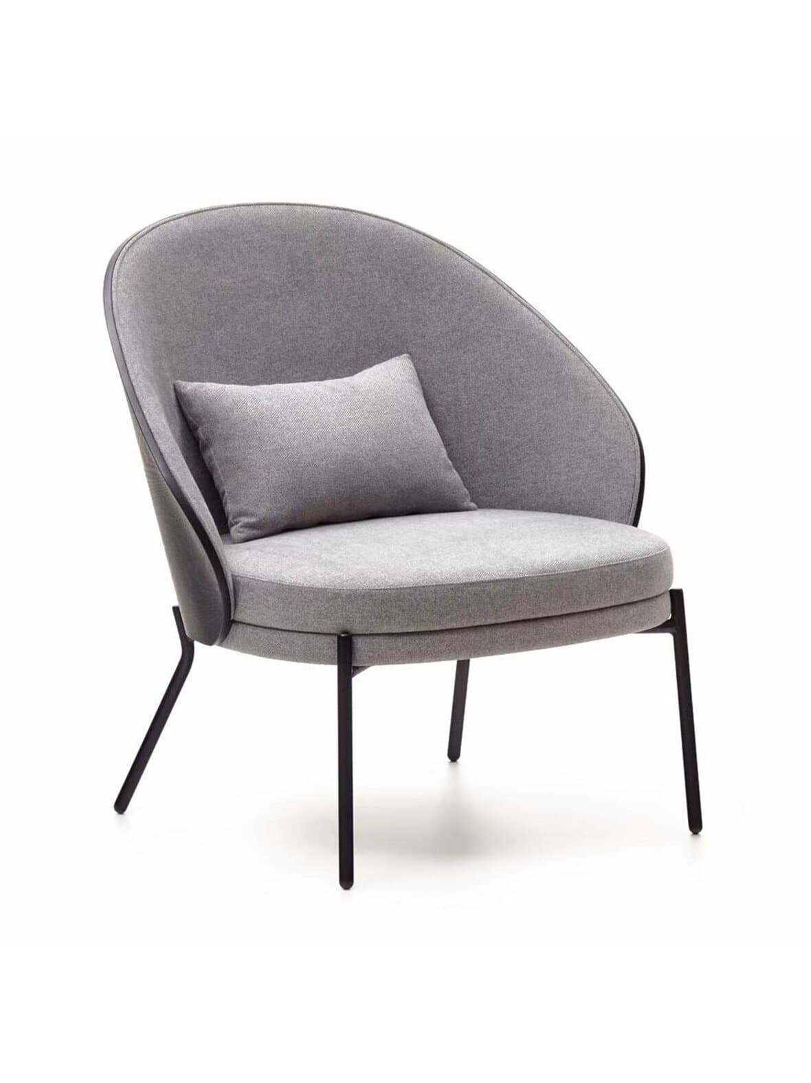 Eamy-nojatuoli vaaleanharmaa / musta saarni – Kave Home