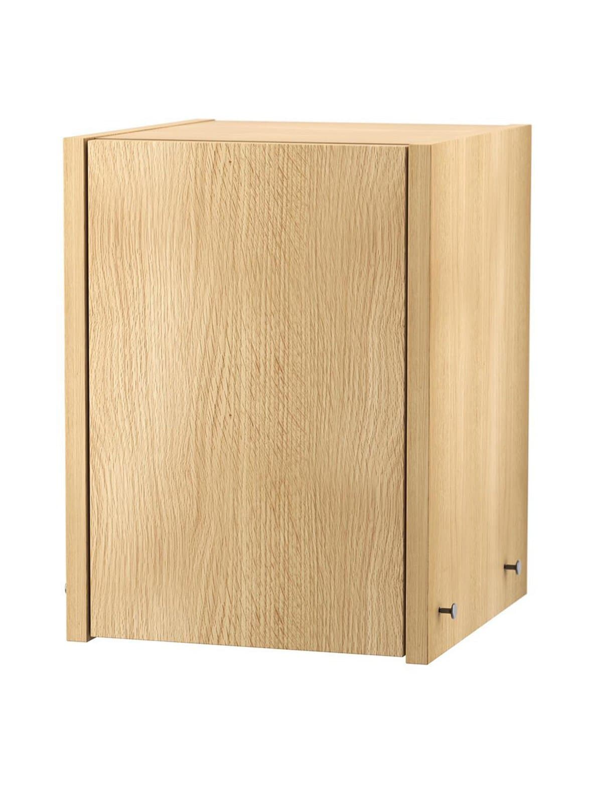 String-baarikaappi tammi 28 x 30 cm – String Furniture