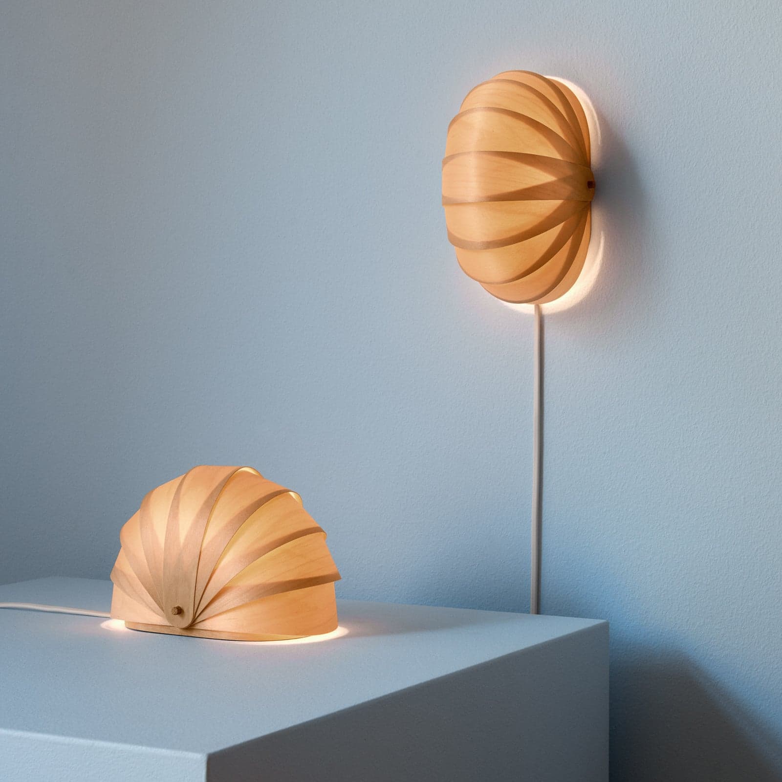 ST908 pöytälamppu, luonnonvärinen koivupuu 19 cm G9-LED Tom Rossau - Olohuone - Design - Yksilamppuinen – Tom Rossau