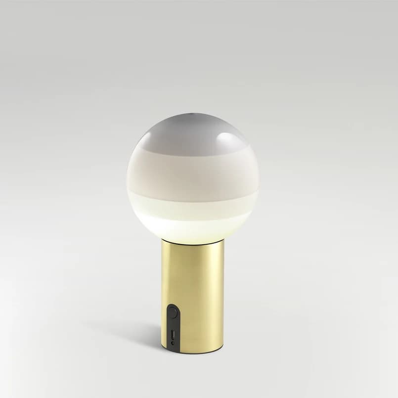 MARSET - Dipping Light akkukäyttöinen pöytälamppu, valkoinen/messinki, himmennettävä - – MARSET