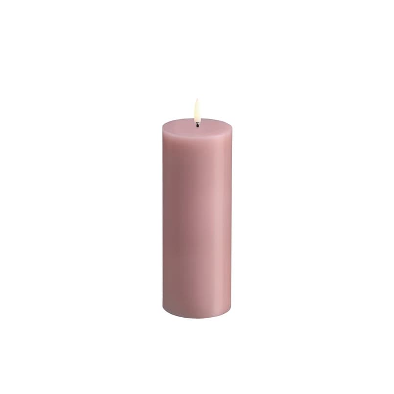 Uyuni Lighting - PILLAR LED-kynttilä, ruusukon, korkeus 20 cm, vaha – UYUNI