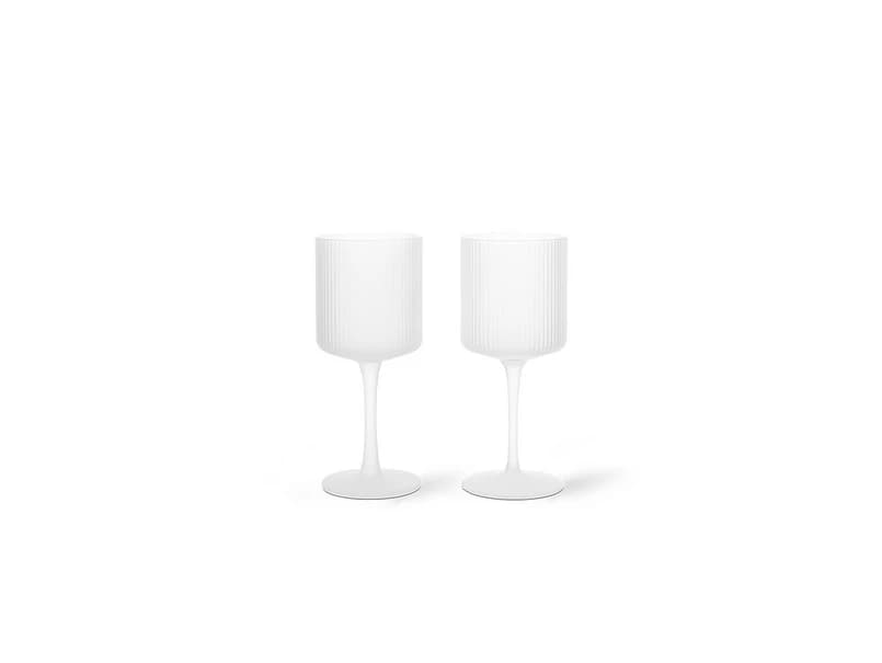 ferm LIVING - Ripple Valkoinen Wine Glasses Set of 2 Frosted – ferm LIVING