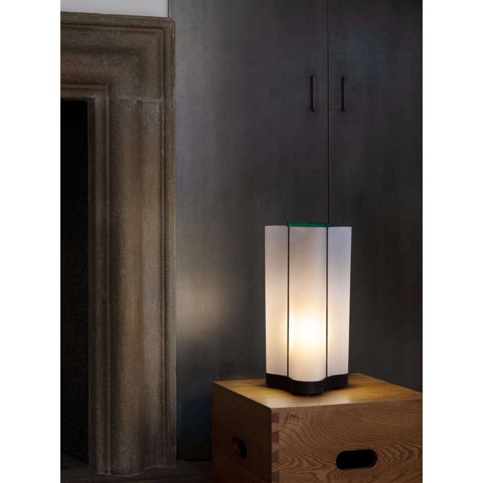 Lampe Cabanon Pöytävalaisin Gun Metalli/Green Nemo Lighting - Olohuone - Paperi / pahvi – Nemo Lighting
