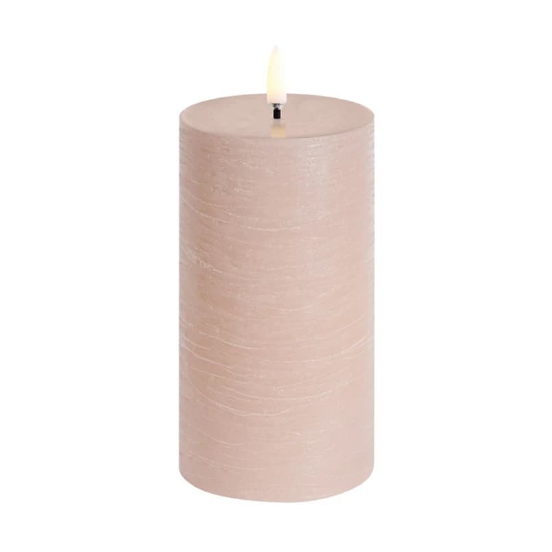 Uyuni Lighting - PILLAR LED-kynttilä, beige, korkeus 15 cm, vaha – Uyuni Lighting