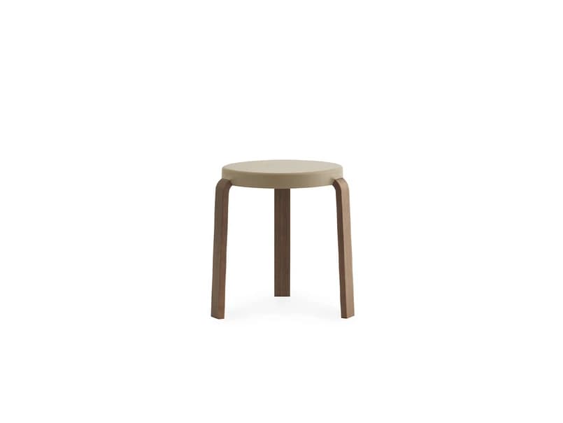 Normann Copenhagen - Tap Stool Pähkinä/Hiekanvärinen – Normann Copenhagen