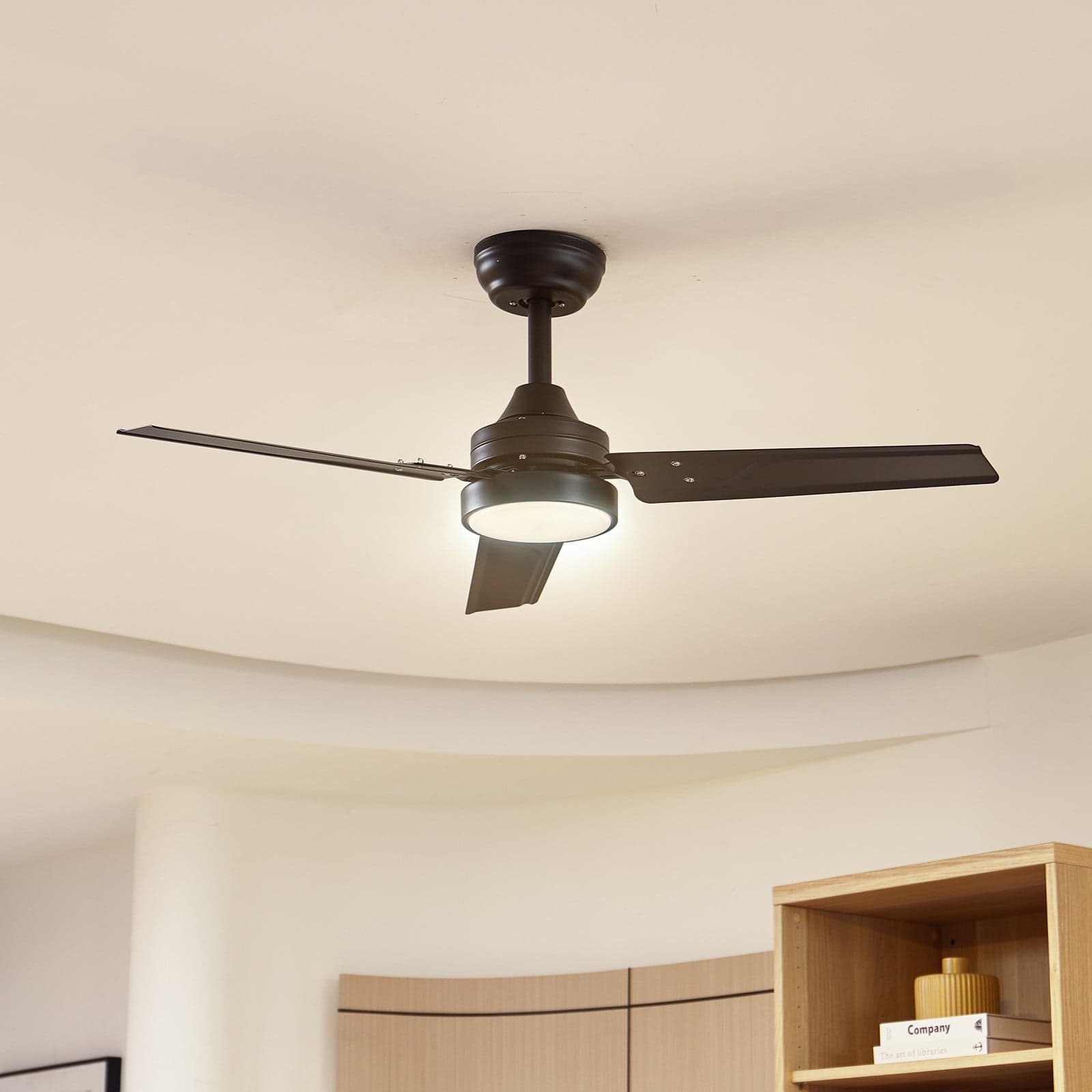 Aerallo LED-kattotuuletin, musta, CCT, hiljainen – Lindby - Olohuone - Moderni - Metalli – Lindby