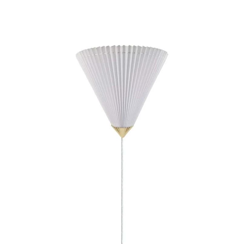 Globen Lighting - Matisse Seinävalaisin Valkoinen/Messinki – Globen Lighting