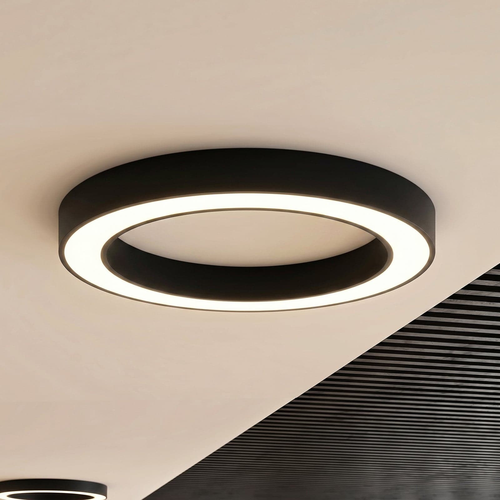 Sharelyn LED-kattovalaisin, musta, halkaisija 80 cm, himmennettävä, CCT – Arcchio - Keittiö - Moderni - Alumiini - Pyöreä – Arcchio