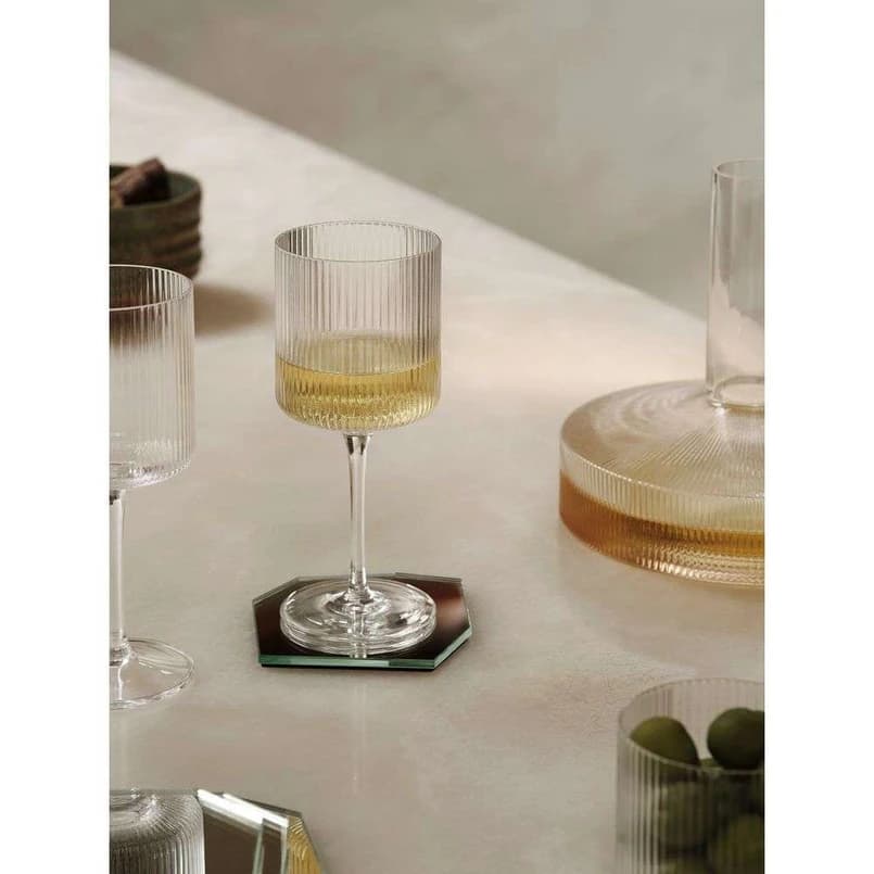 ferm LIVING - Ripple Valkoinen Wine Glasses Set of 2 Clear – ferm LIVING