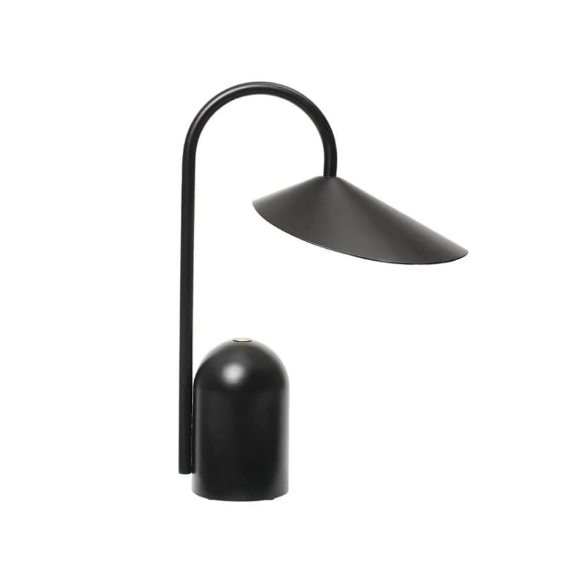 ferm LIVING - Arum Portable Pöytävalaisin IP44 Black – ferm LIVING
