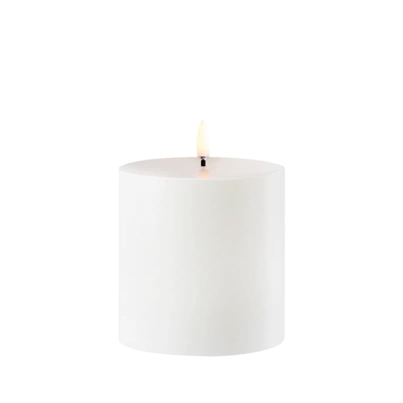 Uyuni Lighting - Outdoor Pilarikynttilä LED 8,4x10 cm Valkoinen – Uyuni Lighting