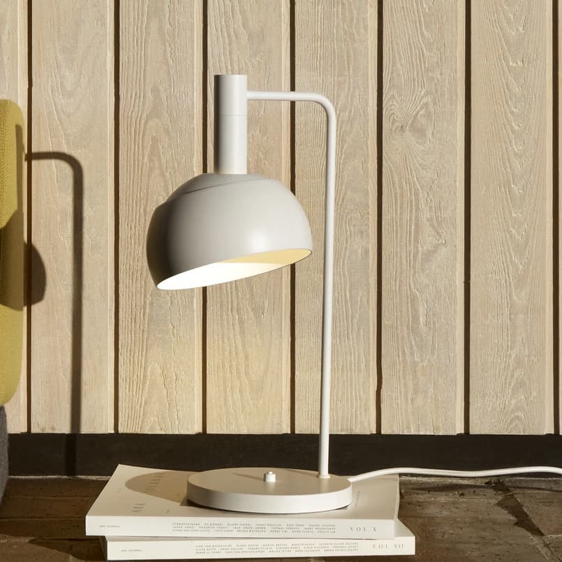 Louis Poulsen - FJ Elements pöytävalaisin valkoinen 45 cm – Louis Poulsen