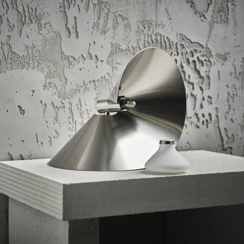 FRANDSEN - Peel Pöytävalaisin Brushed Stainless Steel – FRANDSEN