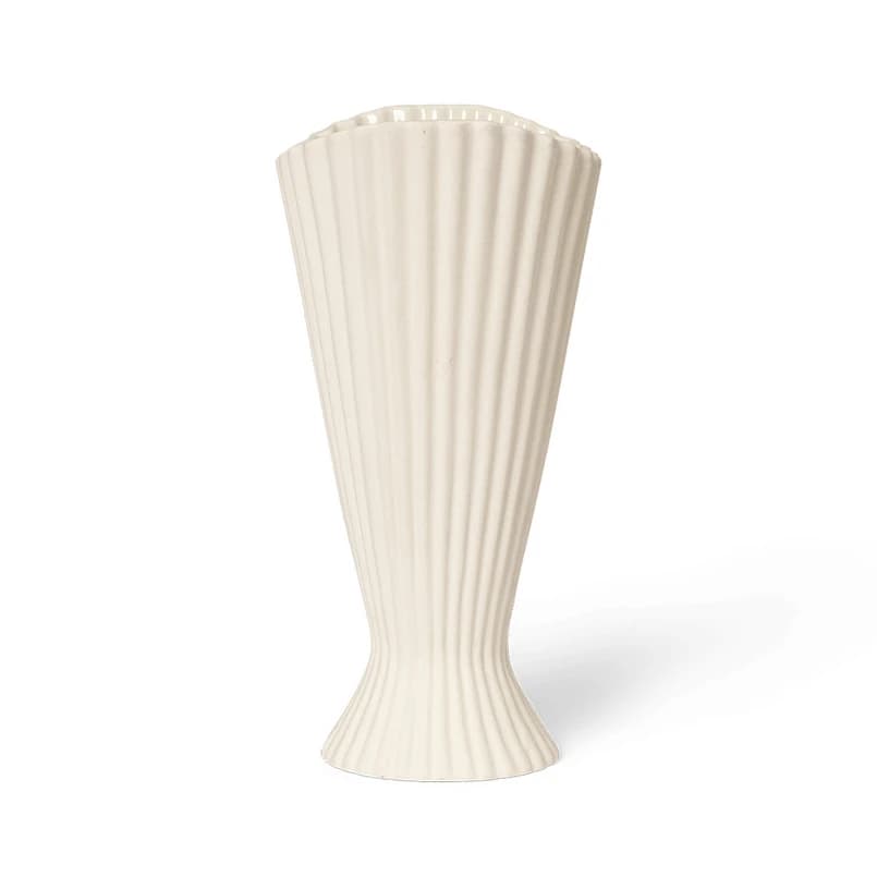 ferm LIVING - Fountain Vase Small Off-White – ferm LIVING