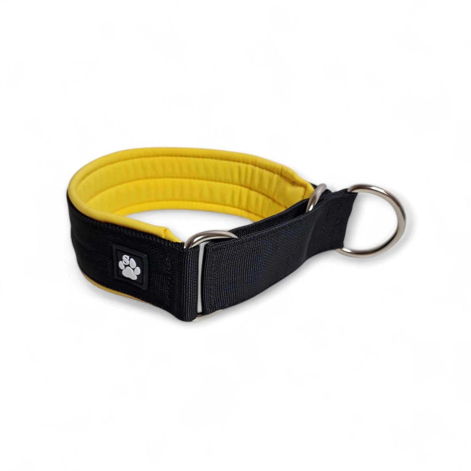 Salmiakkitassu Puolikuristava panta softshell-pehmusteella 40 mm – Salmiakkitassu